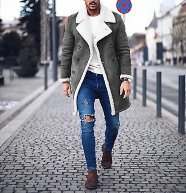 Trench Coat dengan Lapisan Bulu di Lengan